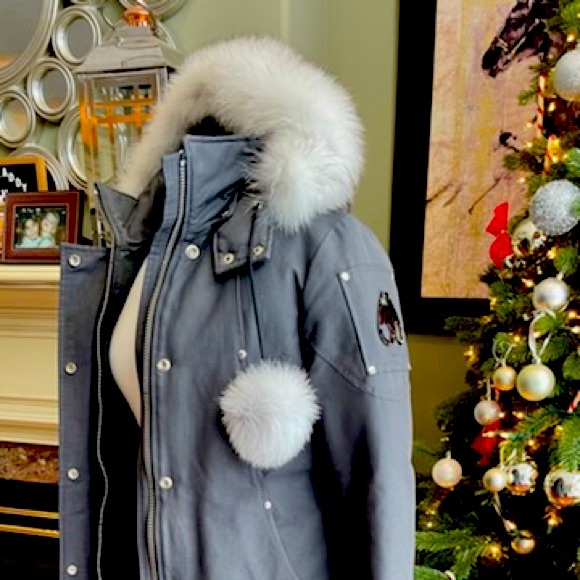 Moose Knuckle - Picture 1 of 4